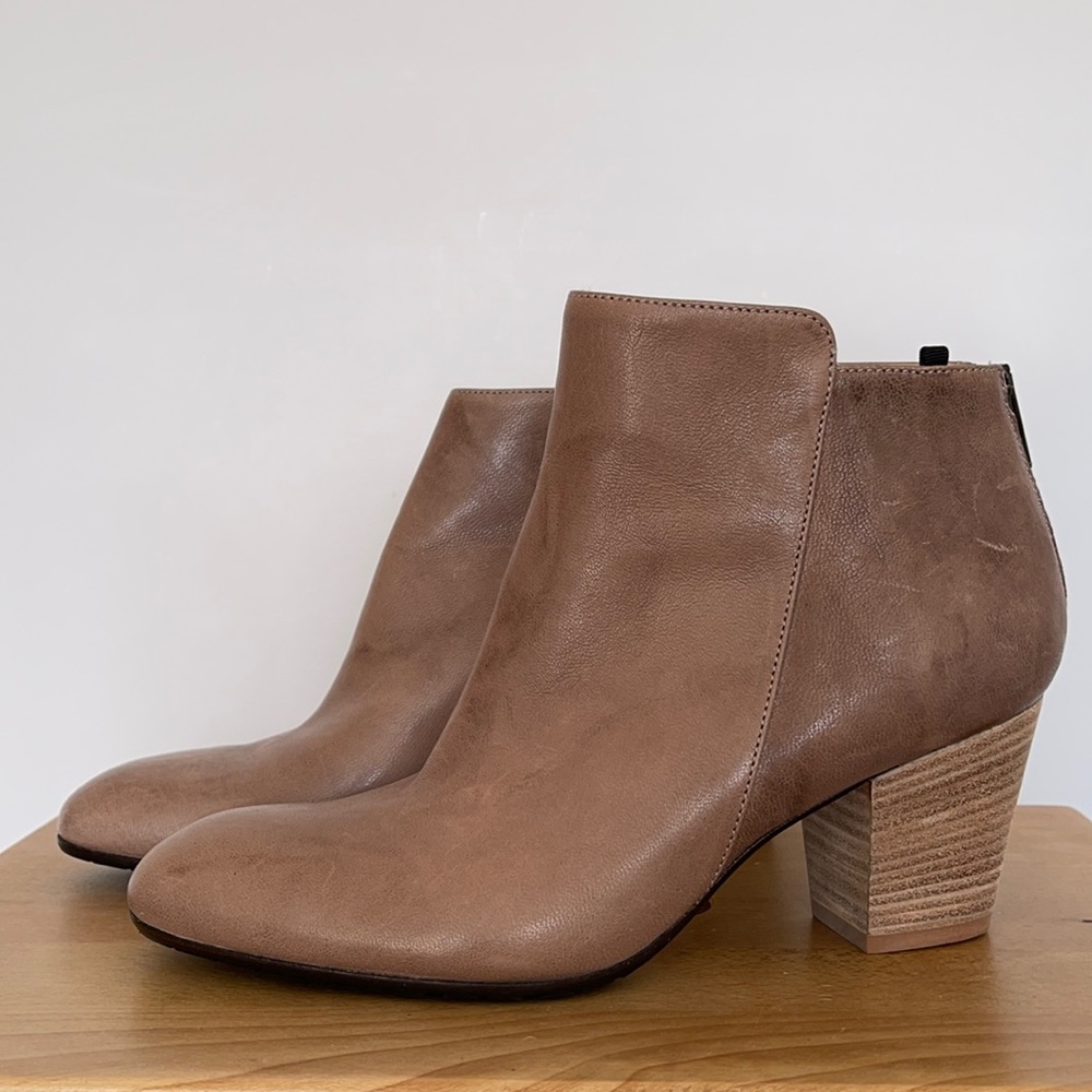 NEW Sarah Jessica Parker BOOTIES - Picture 6 of 10